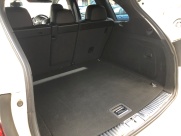 ポルシェ カイエン V6 スポーツデザインパッケージ 右ハンドル