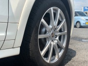 ポルシェ カイエン V6 スポーツデザインパッケージ 右ハンドル