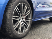 ポルシェ マカン ターボ スポーツクロノPKG エアサス 右H D車