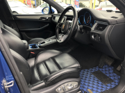 ポルシェ マカン ターボ スポーツクロノPKG エアサス 右H D車