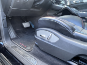 ポルシェ カイエン GTS 左ハンドル