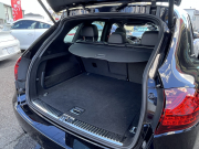 ポルシェ カイエン GTS 左ハンドル