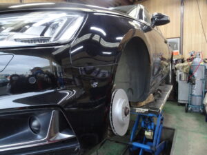 アウディブレーキパッド交換作業 ウィズ蓮田