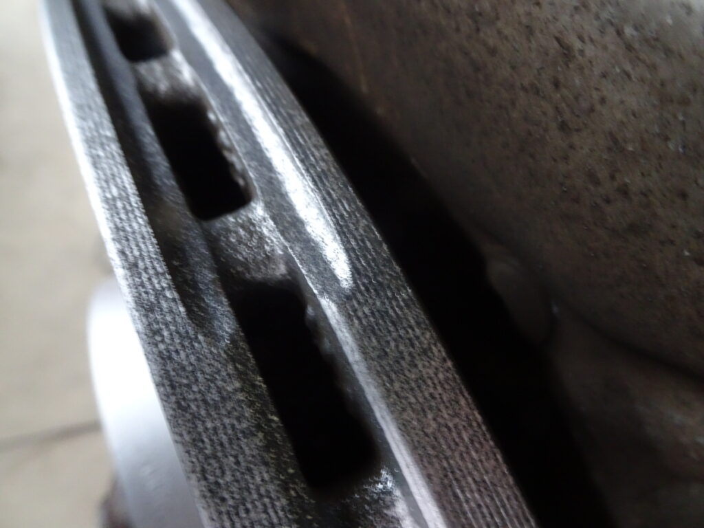 アウディブレーキローター
