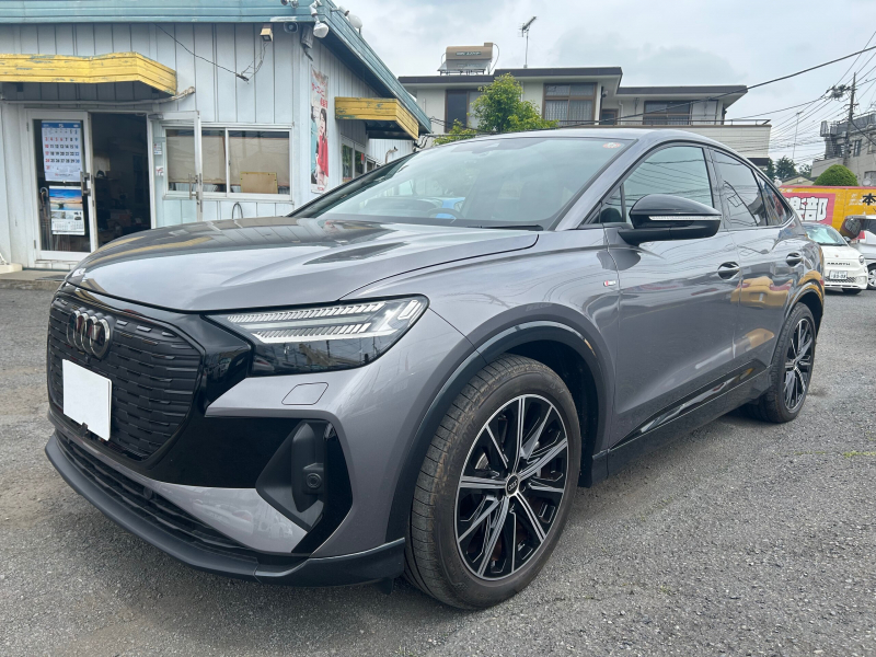 アウディQ4 e-tronの中古車画像